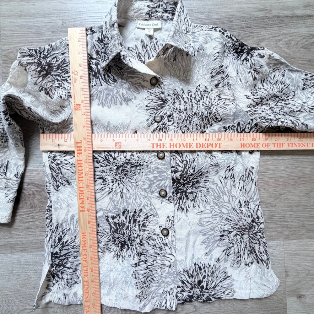 Coldwater Creek Petite‎ S Floral Crinkle Button Down Shirt Cream Chrysanthemum - Picture 6 of 8